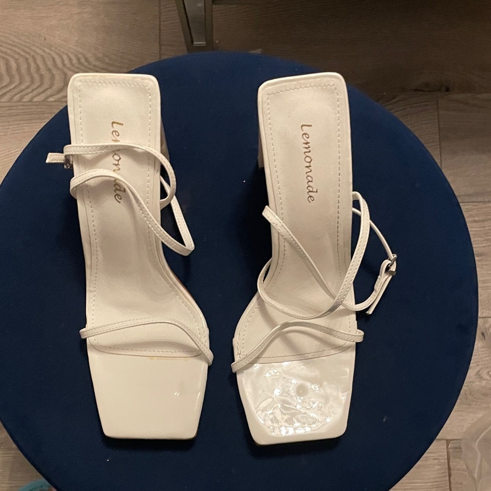 Lemon White Strappy Square-Toe Heel Sandals Size 8.5